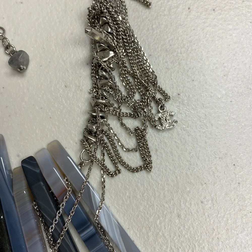 Chanel Necklace - Picture 4 of 4